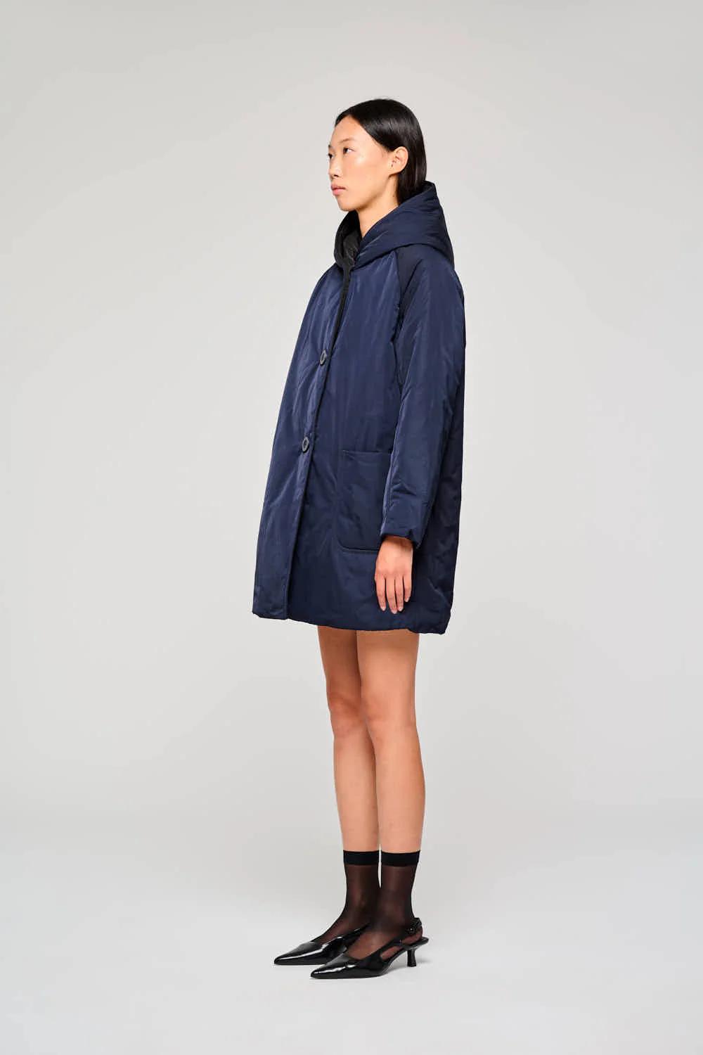 Oof reversibile con cappuccio