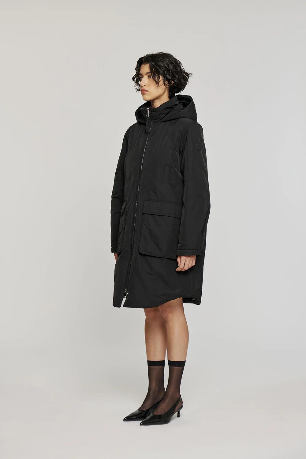 Oof tecnico con cappuccio