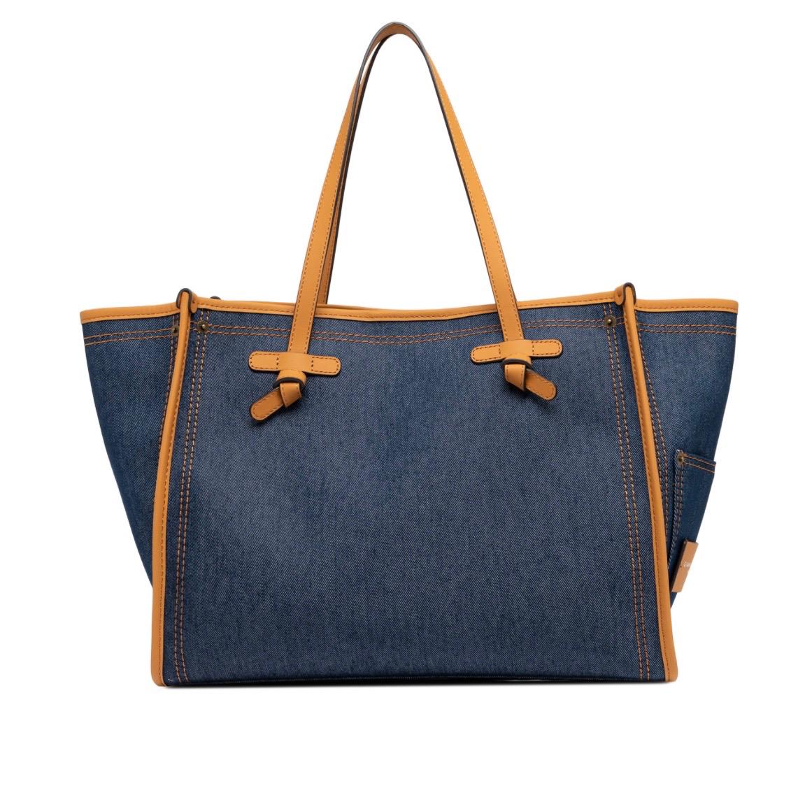 Shopping Marcella in denim