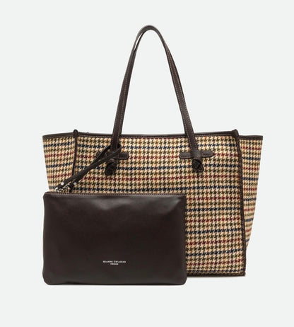 Shopping Marcella by Gianni Chiarini